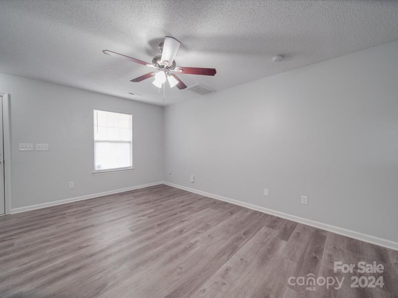 8825 Michaw Ct, Charlotte, NC 28269