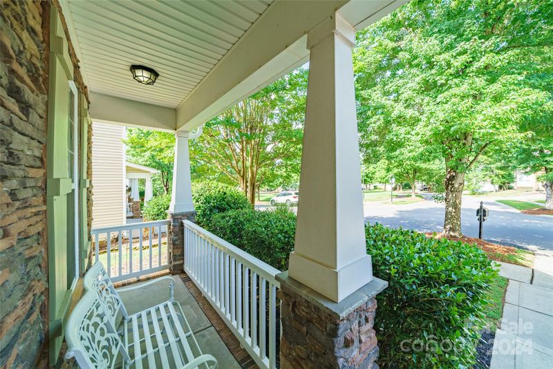 9917 Shellview Ln, Charlotte, NC 28214