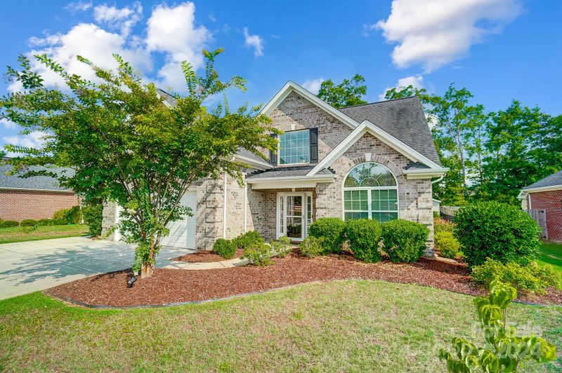 12864 Hill Pine Rd, Midland, NC 28107