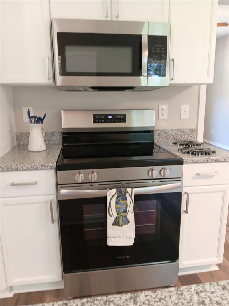 414 Perry Ln, Marshville, NC 28103