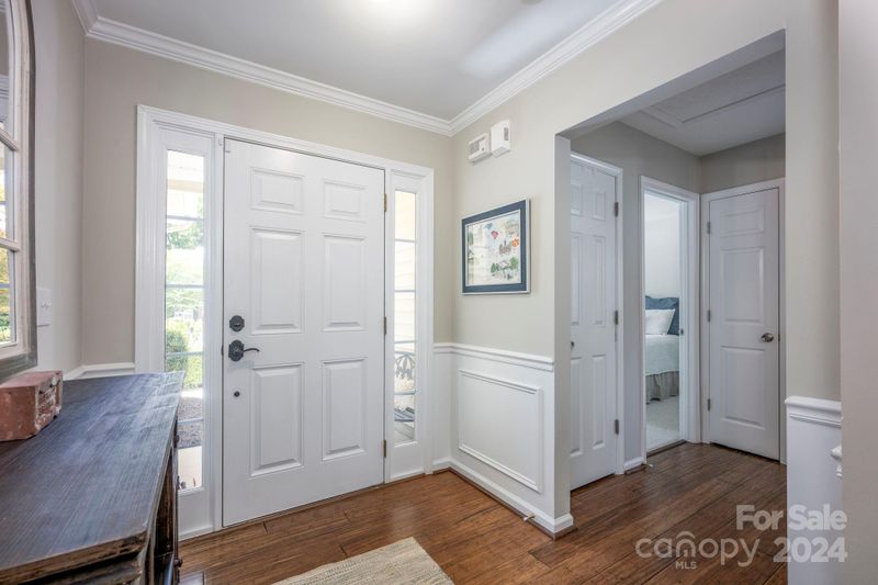 10861 Store House Ct, Davidson, NC 28036