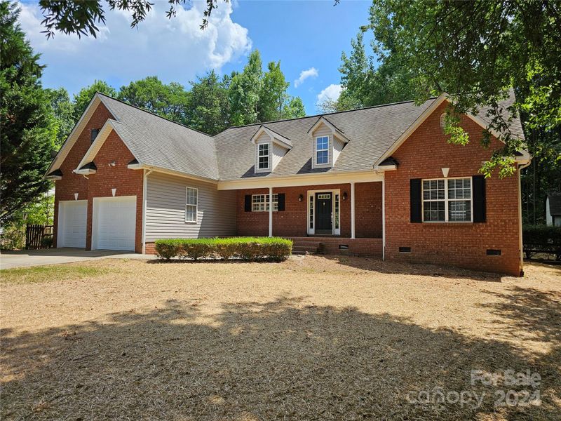 8100 Sisters Ln, Denver, NC 28037