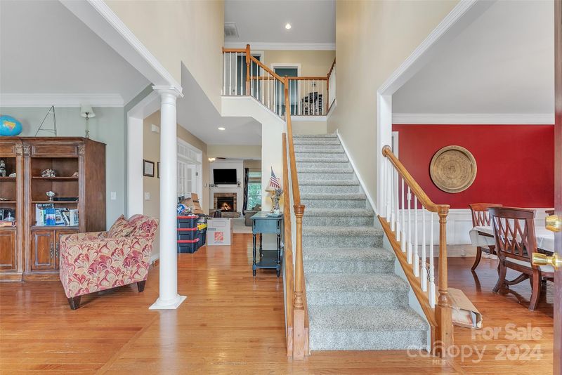 2537 Cherry Bark Oak Ct, Gastonia, NC 28056