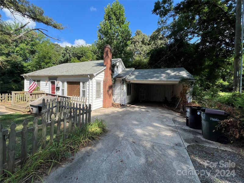 109 American Ave NE, Concord, NC 28025