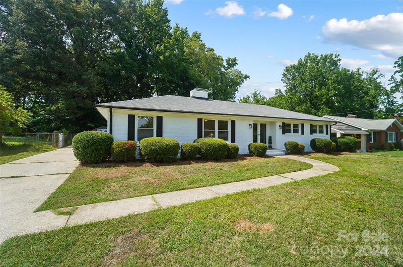 5427 Maplewood Ln, Charlotte, NC 28227
