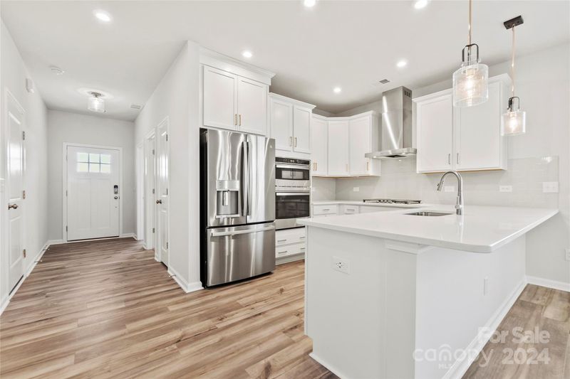 3243 Laurel Brook Dr, Denver, NC 28037