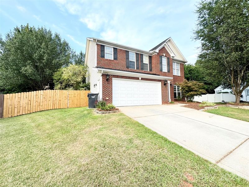 6530 Black Oasis Cir, Fort Mill, SC 29708