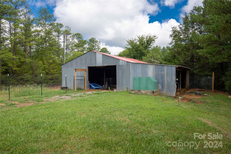 1109 Mcgill Rd, Smyrna, SC 29743