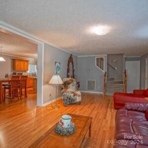 8113 Pine Oak Rd, Waxhaw, NC 28173