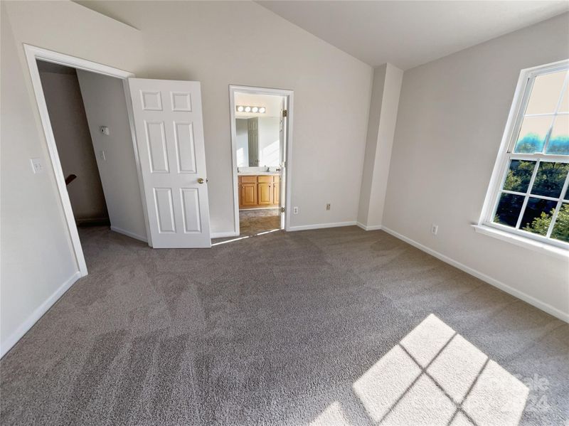 217 Rock Ridge Ln, Mount Holly, NC 28120