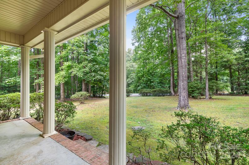918 Blacksnake Rd, Stanley, NC 28164