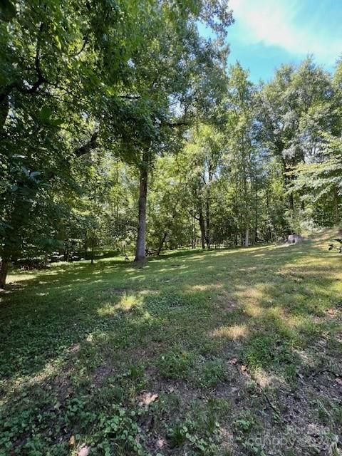 4005 Carmel Forest Dr, Charlotte, NC 28226