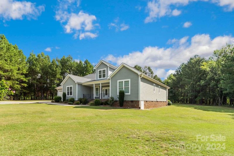 1840 Mayberry Rd, Dallas, NC 28034