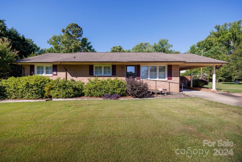 706 Morningside Dr, Rock Hill, SC 29730