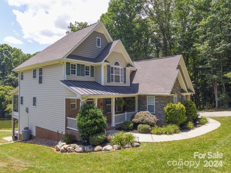 8359 Slate St, Terrell, NC 28682