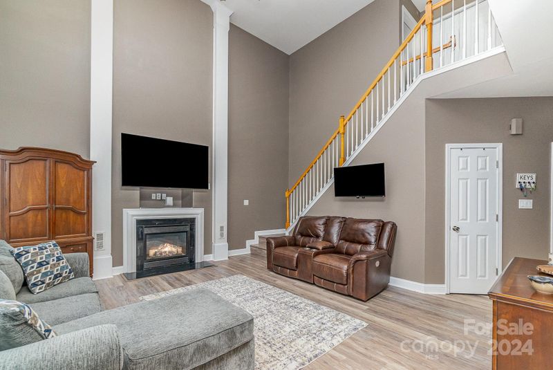 9838 Waltham Ct, Charlotte, NC 28269