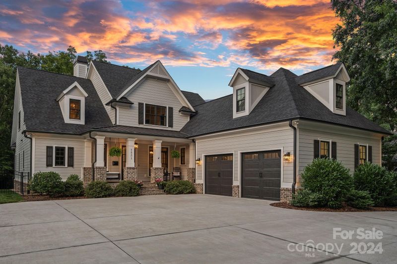 1531 Lynway Dr, Charlotte, NC 28203