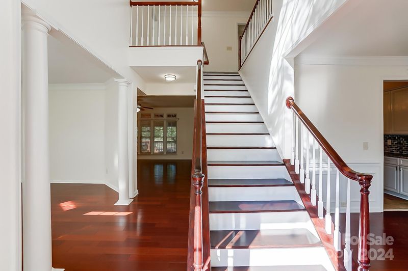 9530 Mitchell Glen Dr, Charlotte, NC 28277