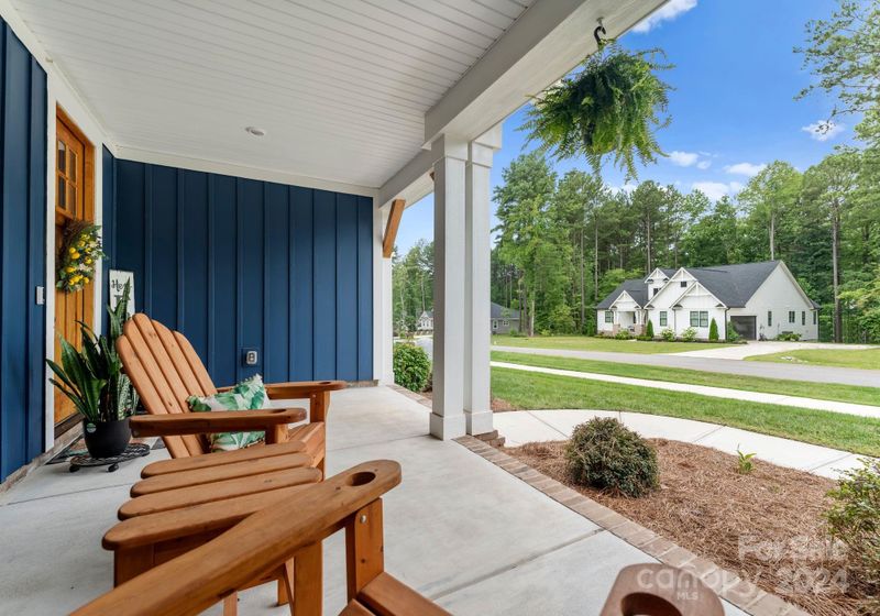 3213 Cape Fox Ct, Denver, NC 28037