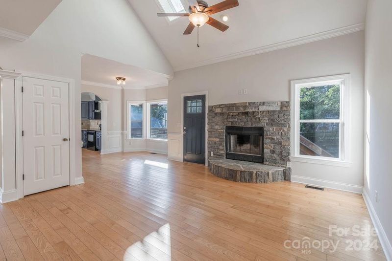 210 River Birch Cir, Mooresville, NC 28115