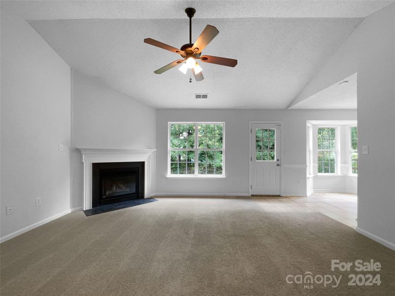 3003 Longspur Dr, Matthews, NC 28105