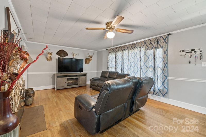 1709 Cat Square Rd, Vale, NC 28168