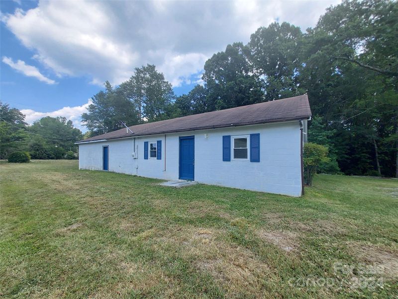 103 Sifford St, Clover, SC 29710