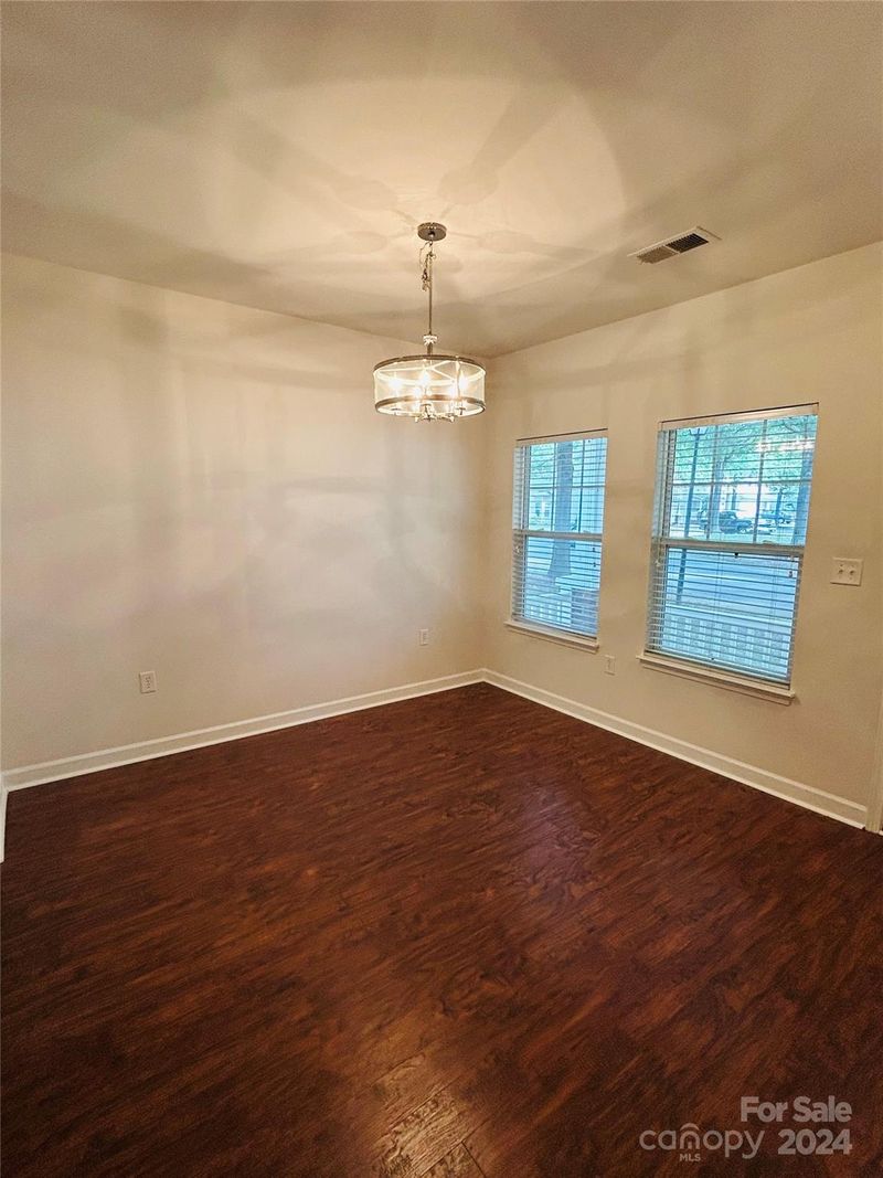 449 Doughton Ln, Charlotte, NC 28217