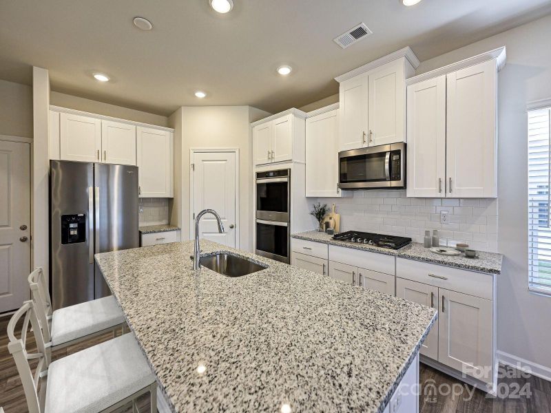 831 Windage Way, Pineville, NC 28134