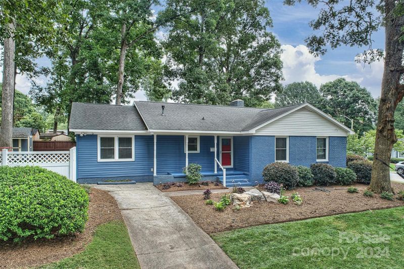 515 Bartling Rd, Charlotte, NC 28209