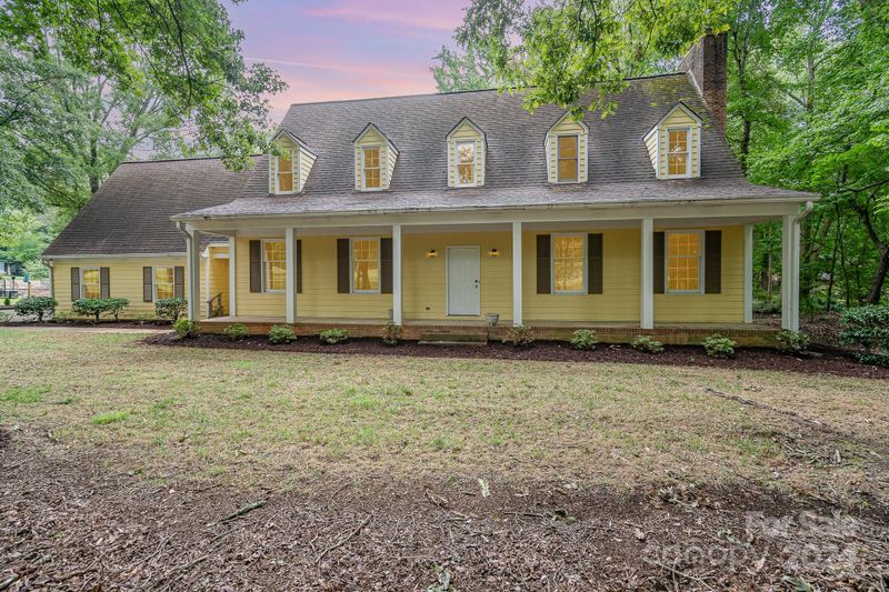2747 Rolling Hills Dr, Monroe, NC 28110