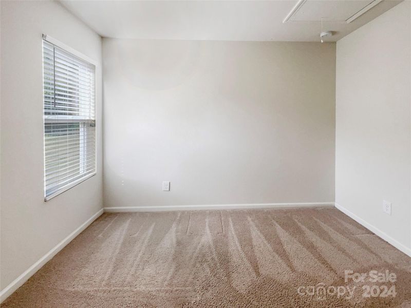 236 Valerie Dr, Lincolnton, NC 28092