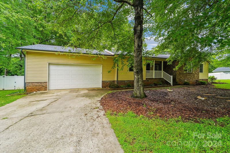 1585 Bloomfield Rd, Rock Hill, SC 29732