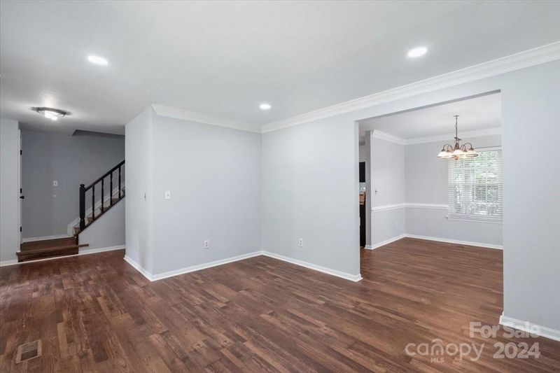 2307 Valleyview Dr, Charlotte, NC 28215