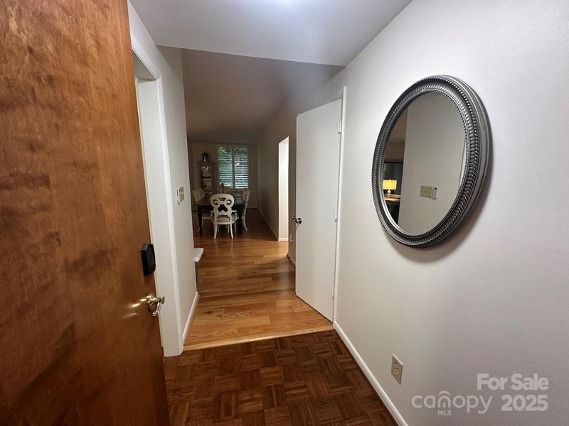 224 N Poplar St #15, Charlotte, NC 28202