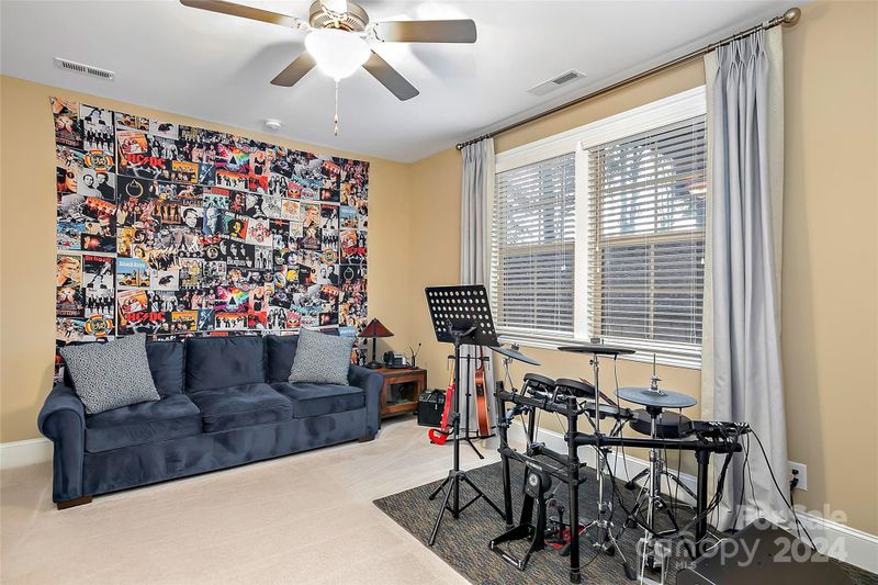 6436 Fairway Row Ln, Charlotte, NC 28277