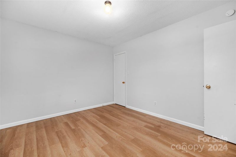 4327 Catawba Burris Rd, Denver, NC 28037