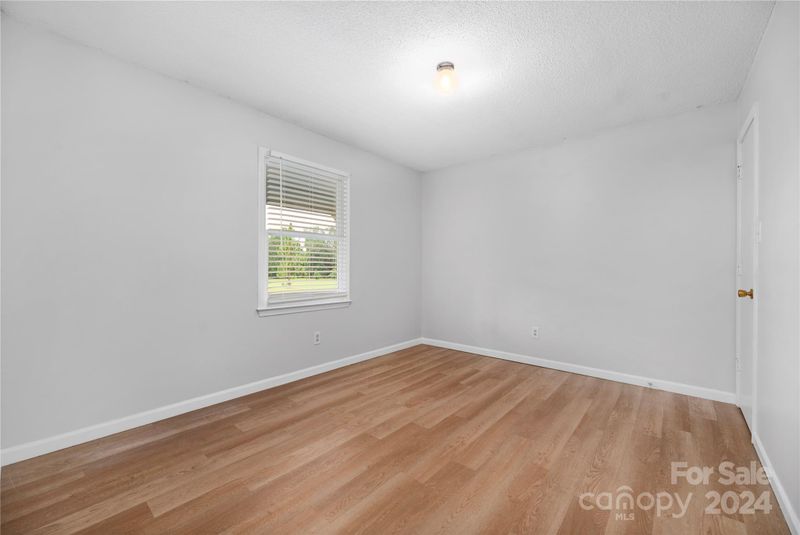4327 Catawba Burris Rd, Denver, NC 28037