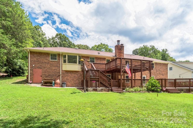 7327 Leesburg Rd, Charlotte, NC 28215