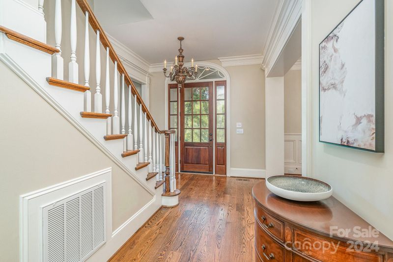 1109 Hudson Pl, Davidson, NC 28036