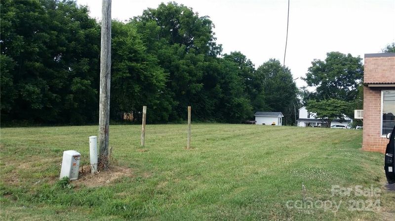116 3rd Ave, Conover, NC 28613