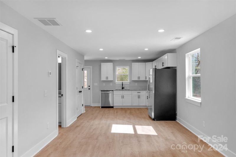 716 Evening Shade Ln, Gastonia, NC 28052