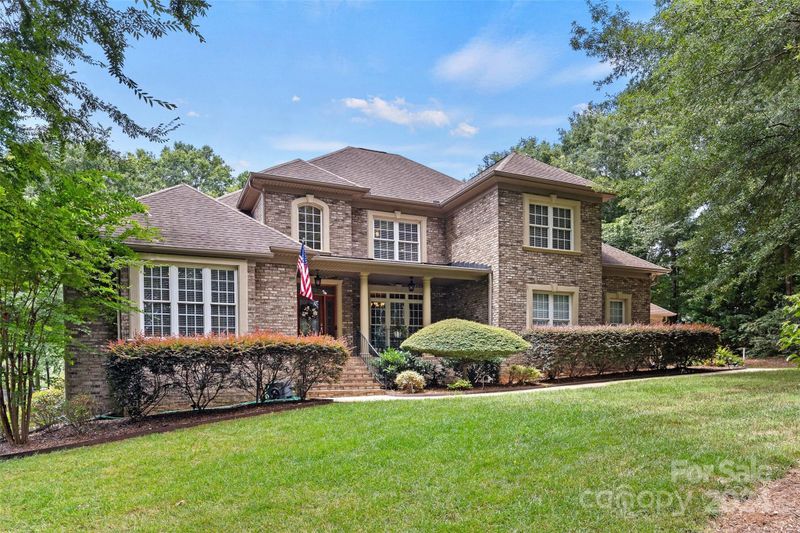 4556 Water Oak Dr, Clover, SC 29710