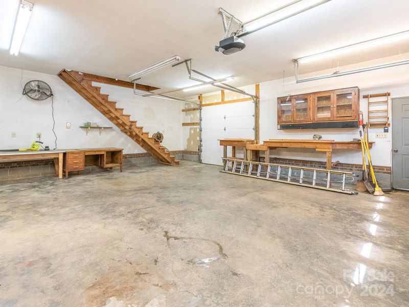 6333 Williams Rd, Charlotte, NC 28215