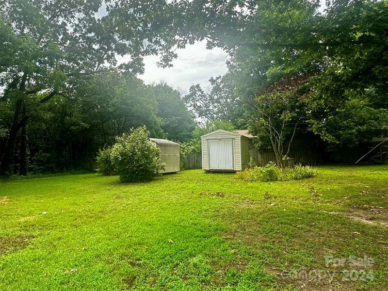 1453 19th St NE, Hickory, NC 28601