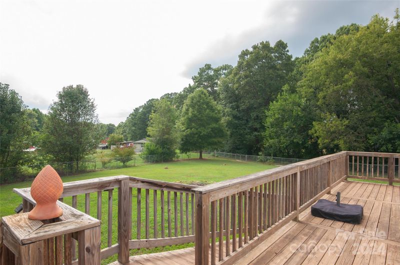 154 Turkey Foot Rd, Harmony, NC 28634