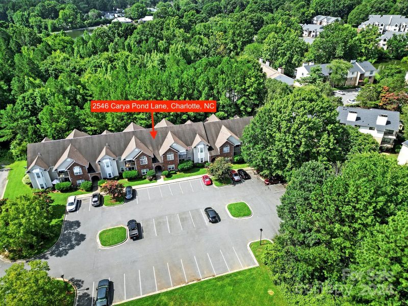 2546 Carya Pond Ln, Charlotte, NC 28212