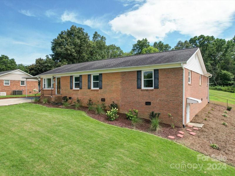 142 Eller Rd, Gastonia, NC 28056