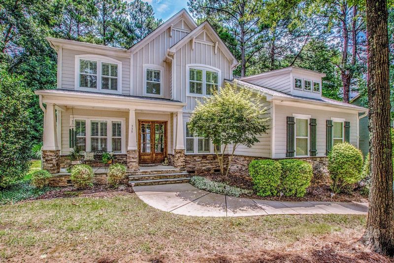 335 Mccrary Rd, Mooresville, NC 28117