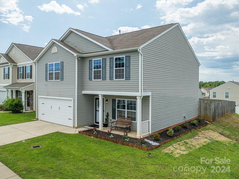 1903 Eastway Dr, Dallas, NC 28034
